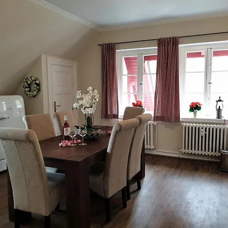 Fewo1846 - Royal - Elegante In Jugendstilvilla