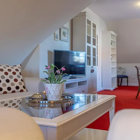 Fewo1846 - Royal - Elegante In Jugendstilvilla *